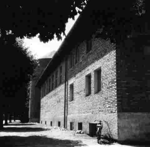 Rohbau - Turnhalle und Hausmeisterwohnung - 1950